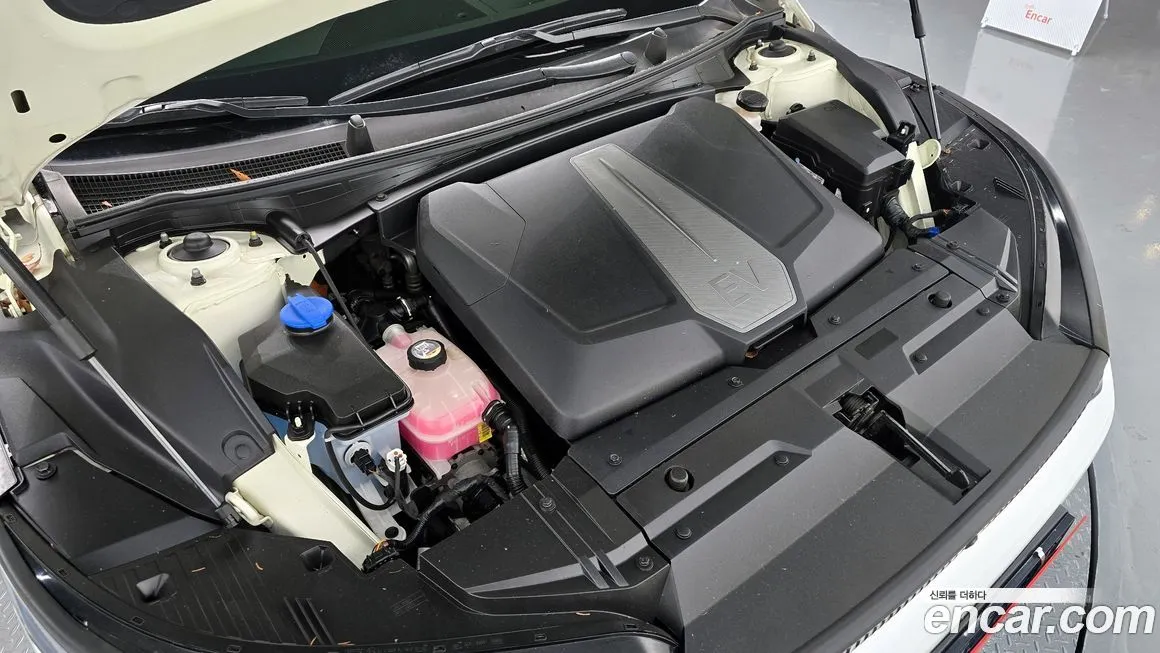 Kia EV6 2022 из KR, фото 9
