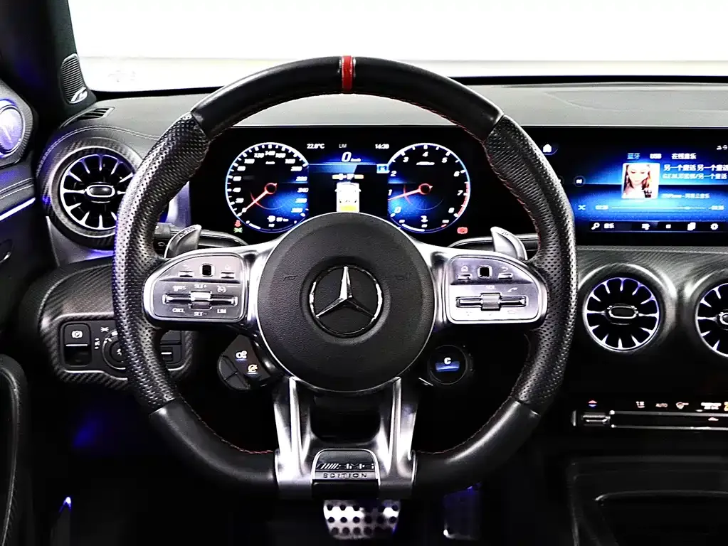Mercedes-Benz A-Class AMG — фото 10