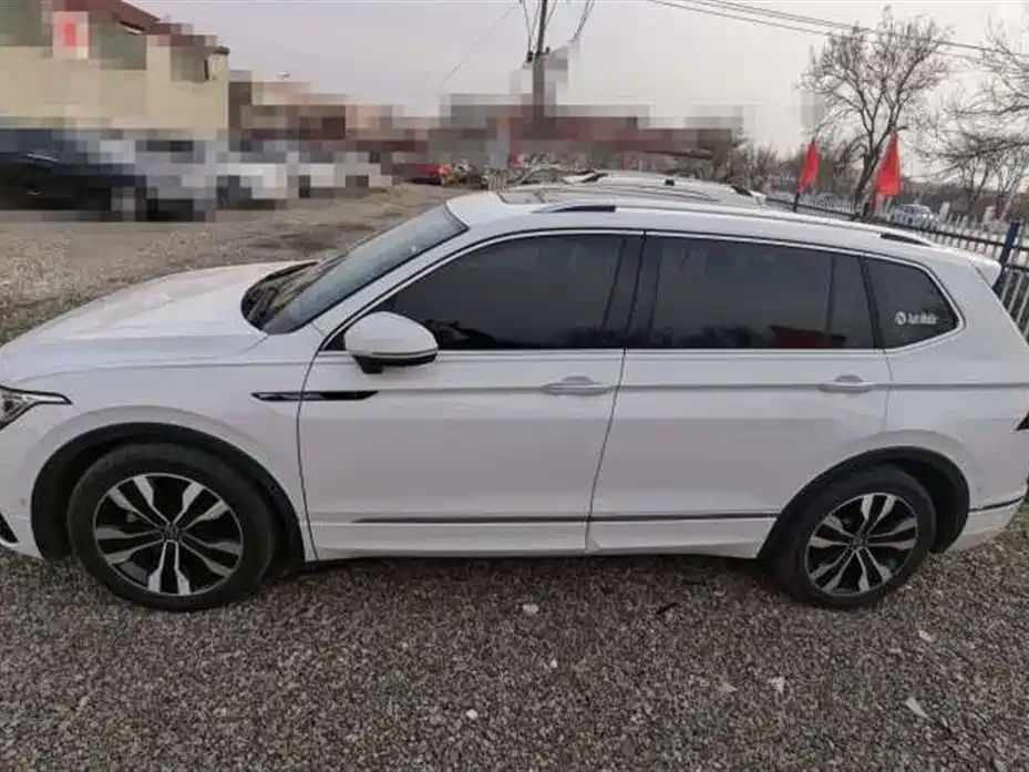 Volkswagen Tiguan L 2021 из CN, фото 3