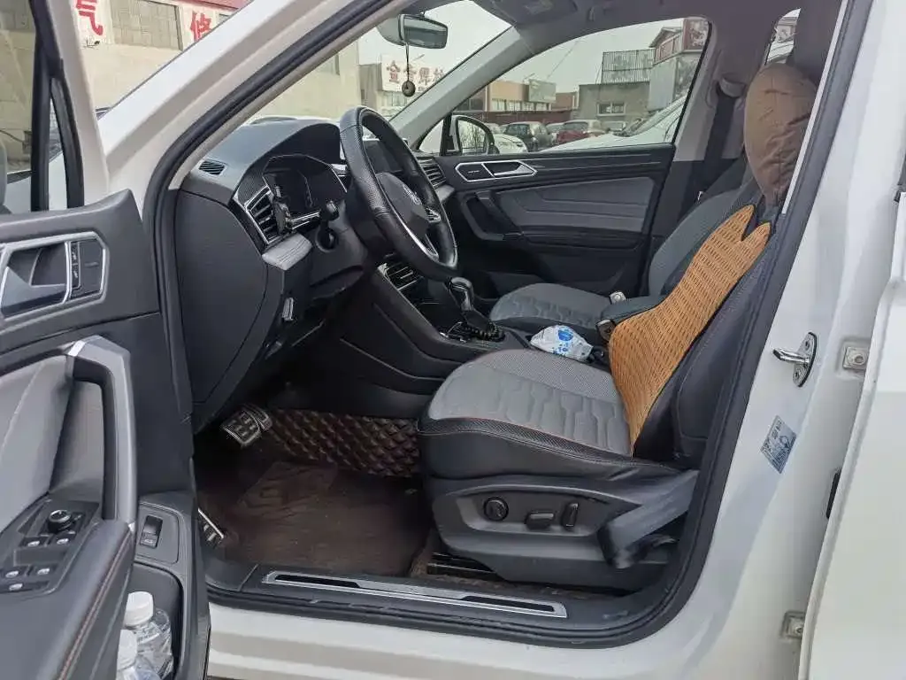 Volkswagen Tiguan L 2021 из CN, фото 7