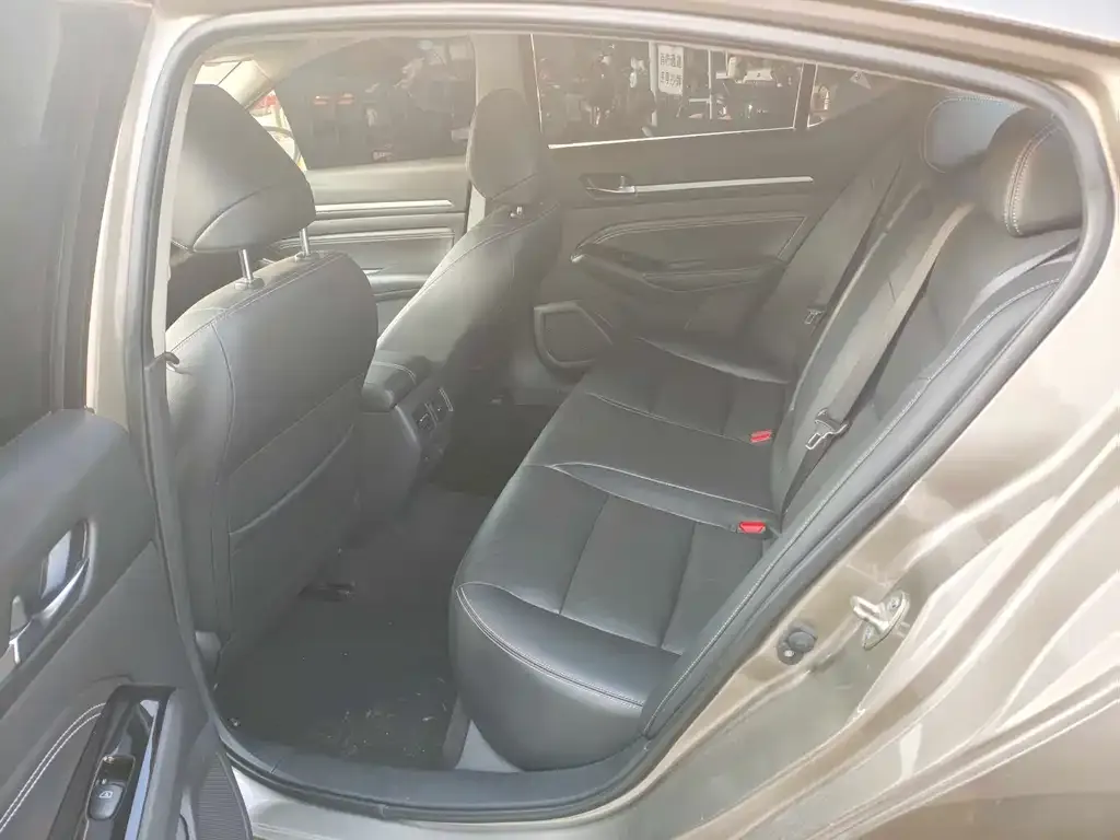 Nissan Teana 2023 из CN, фото 2