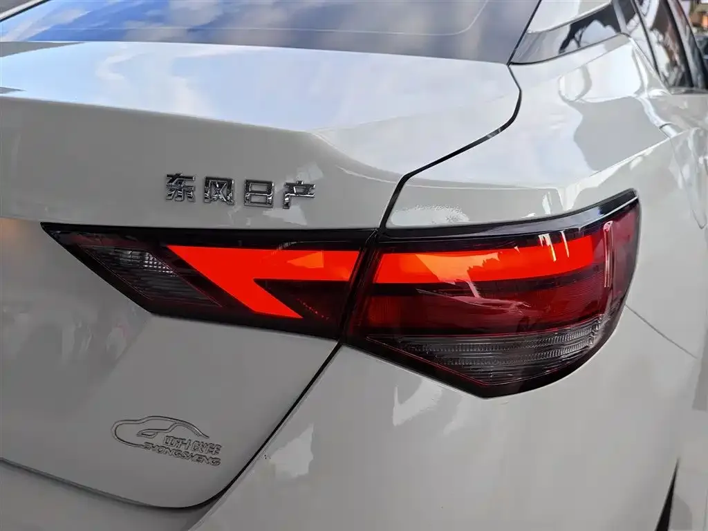 Nissan Sylphy 2023 из CN, фото 2
