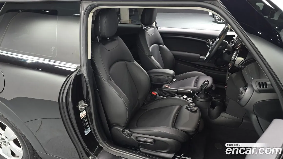 Mini Cooper 2021 из KR, фото 10