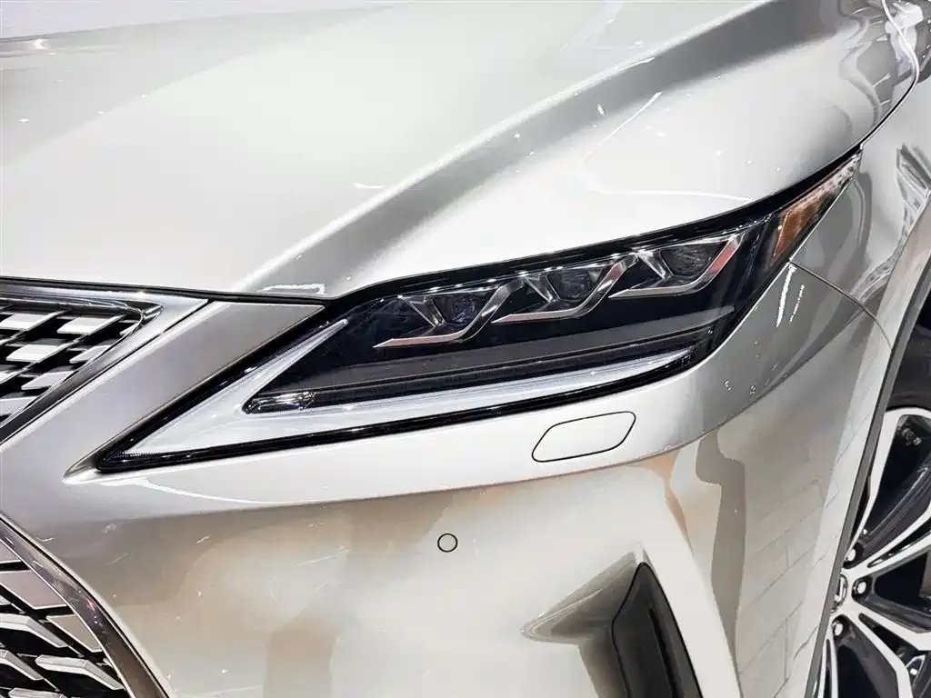 Lexus RX — фото 3