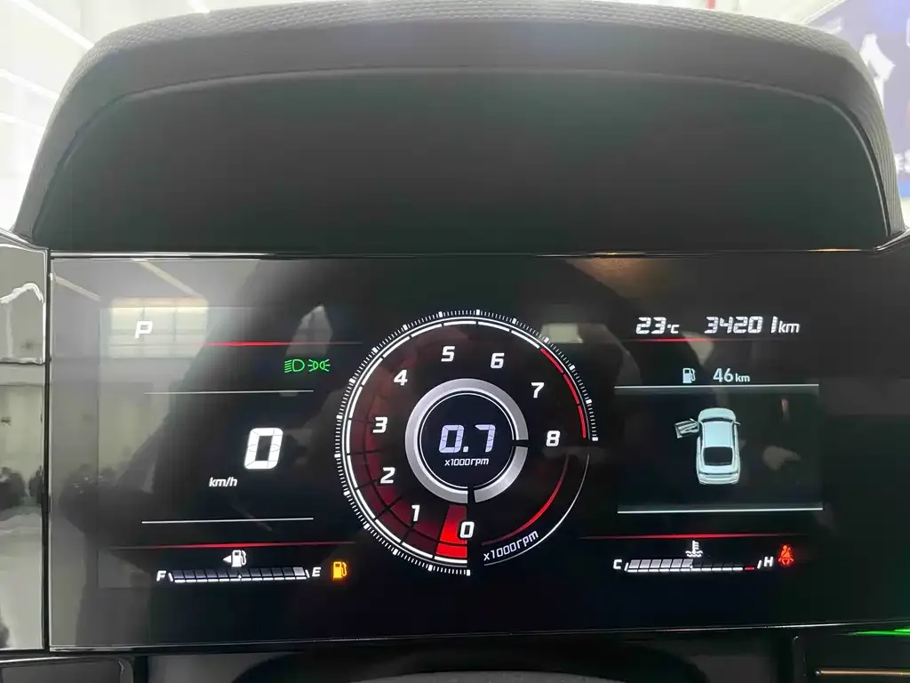 Hyundai Elantra 2023 из CN, фото 5