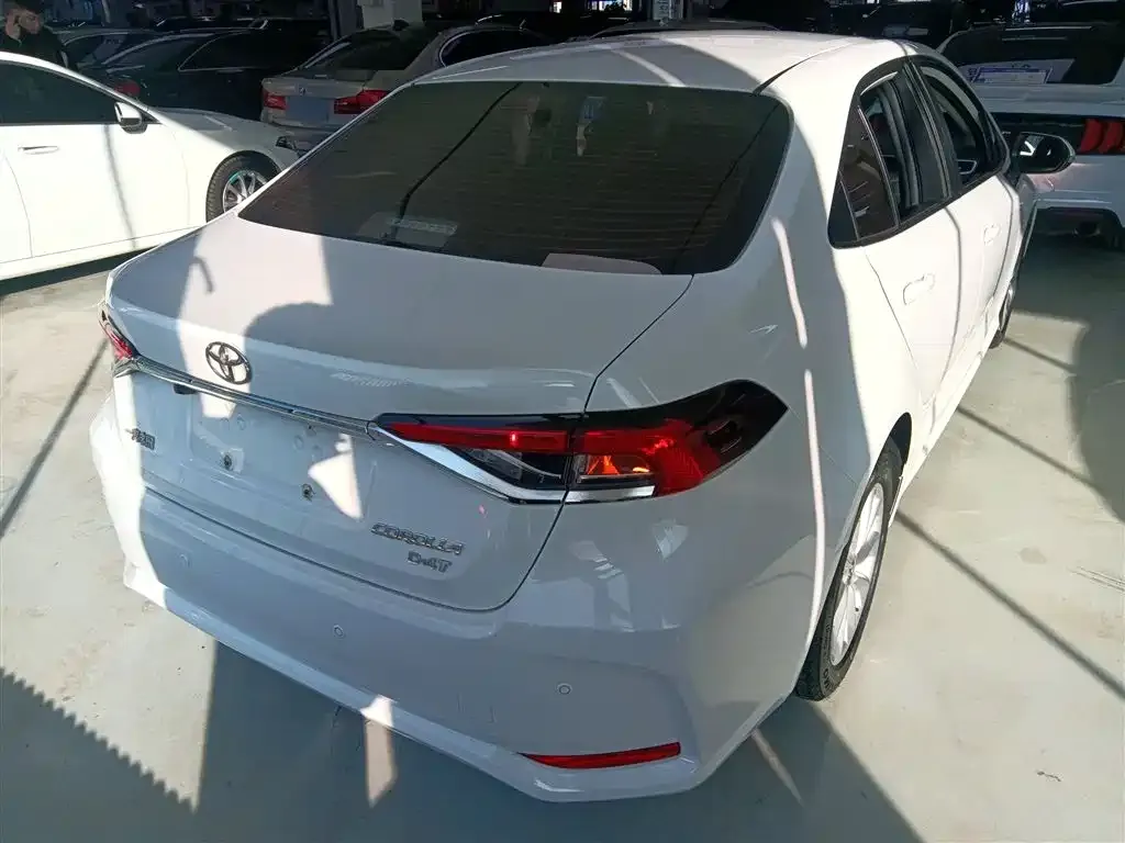 Toyota Corolla 2022 из CN, фото 5