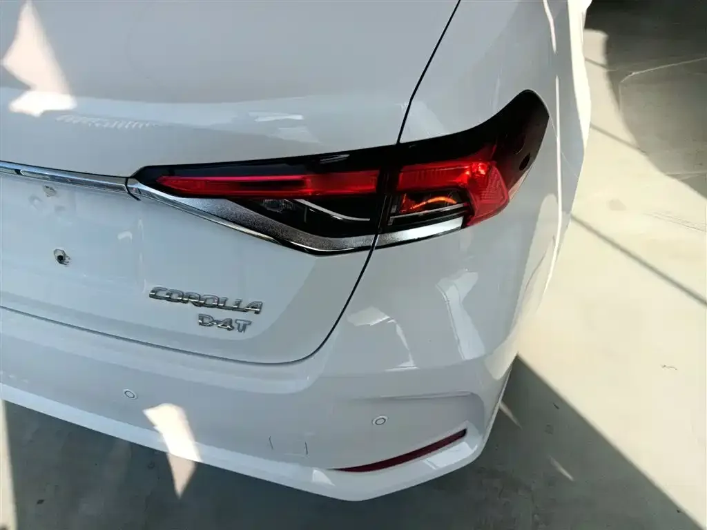 Toyota Corolla 2022 из CN, фото 2