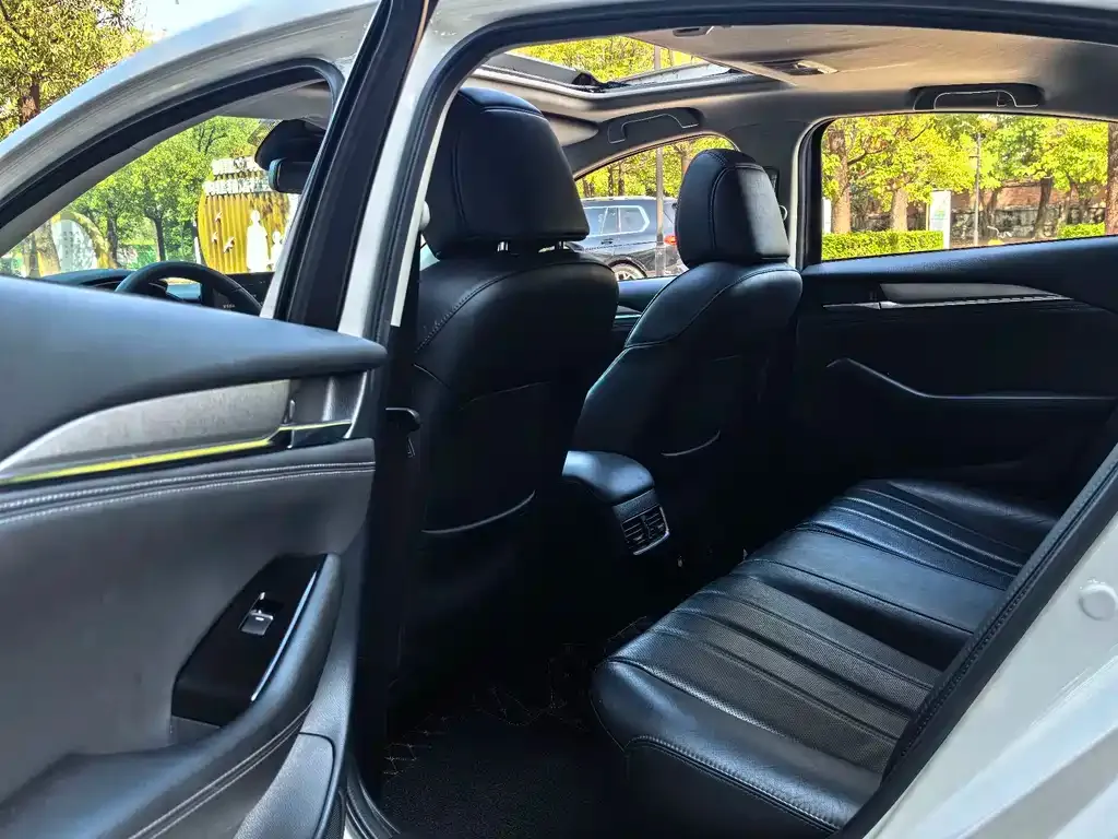 Mazda Atenza 2021 из CN, фото 2