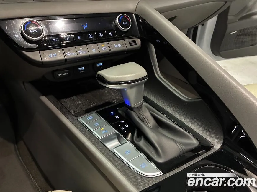 Hyundai AVANTE 2023 из KR, фото 6