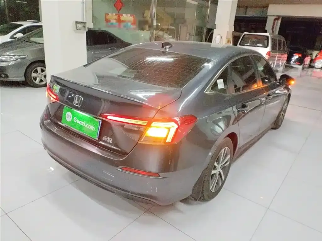 Honda Civic — фото 2