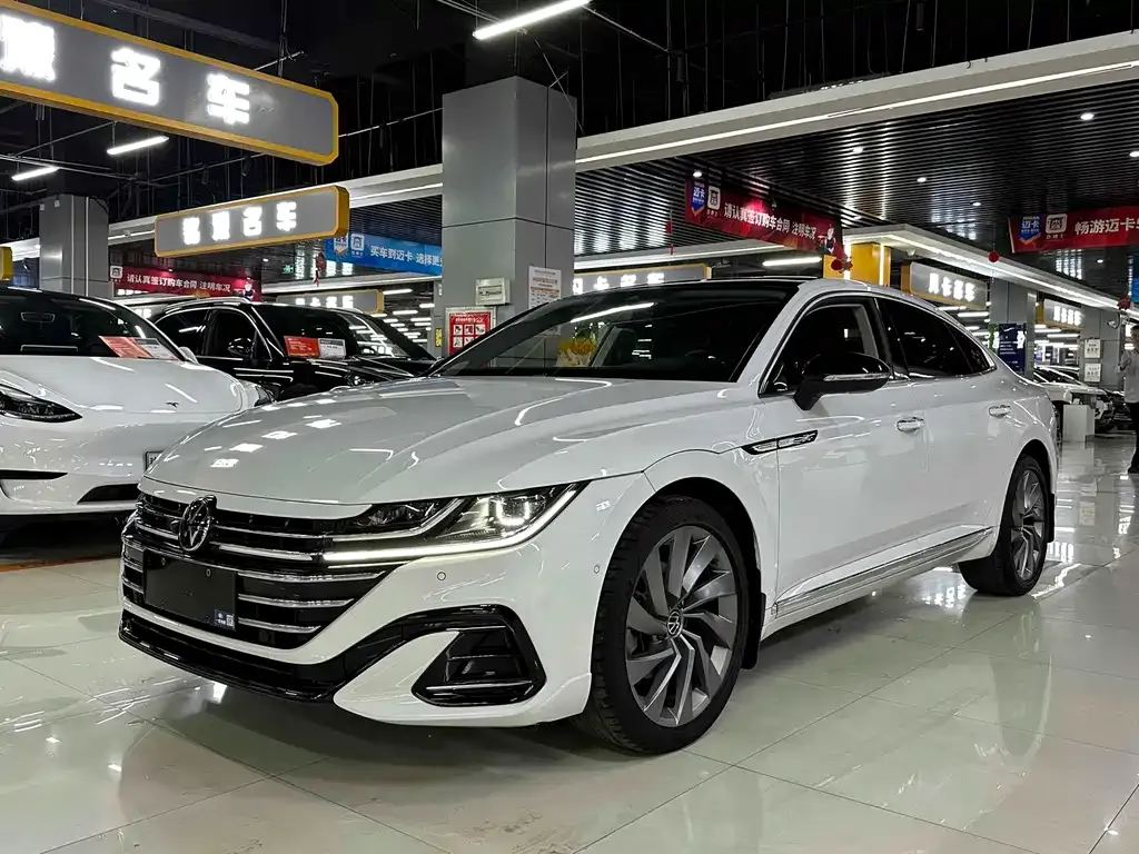 Volkswagen CC 2022 из CN, фото 1