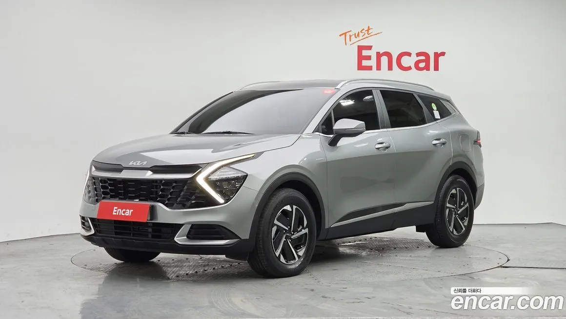 Kia Sportage — фото 1