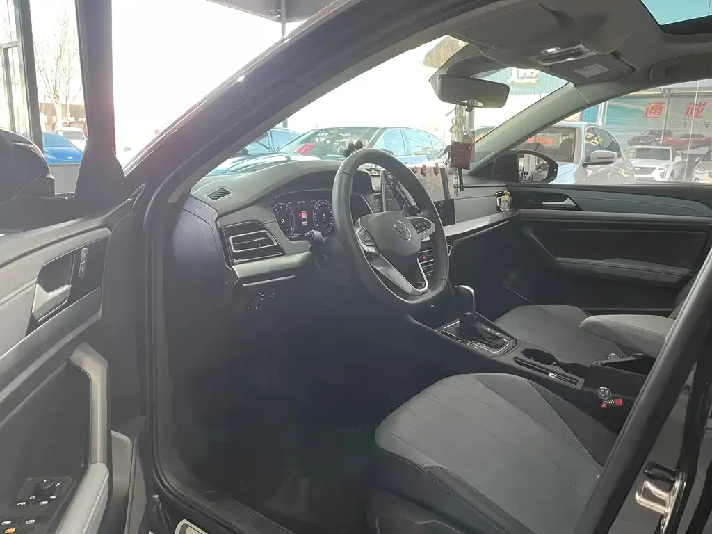 Volkswagen Lavida 2023 из CN, фото 4