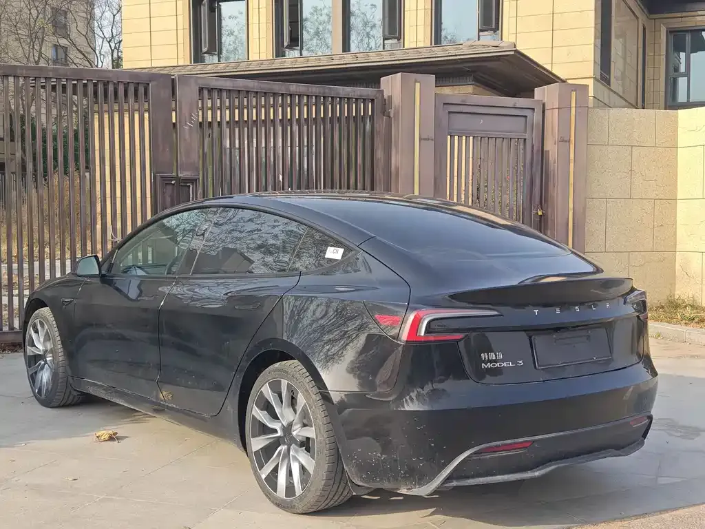 Tesla Model 3 2024 из CN, фото 6