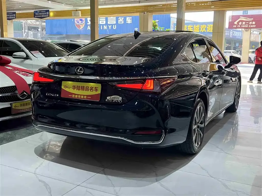 Lexus ES 2023 из CN, фото 4