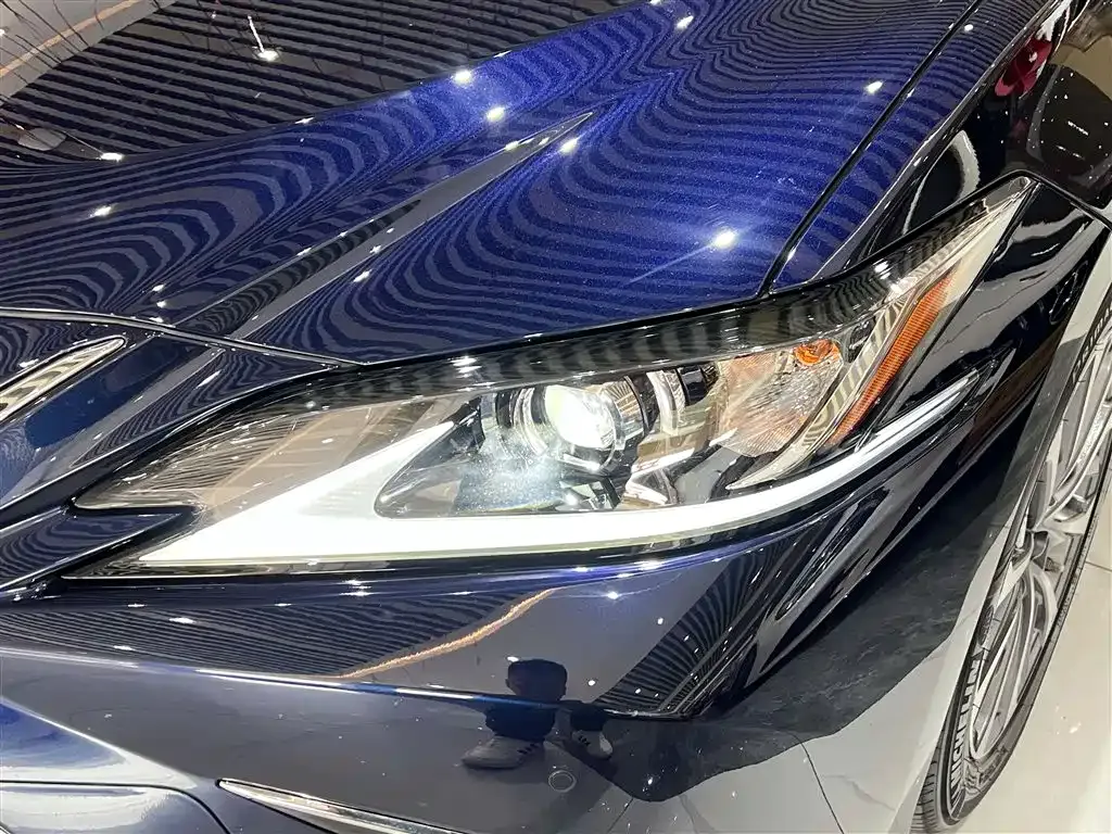 Lexus ES 2023 из CN, фото 5