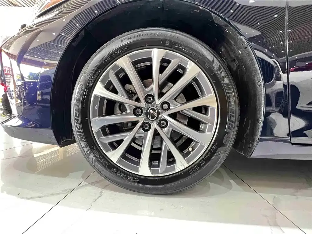 Lexus ES 2023 из CN, фото 3