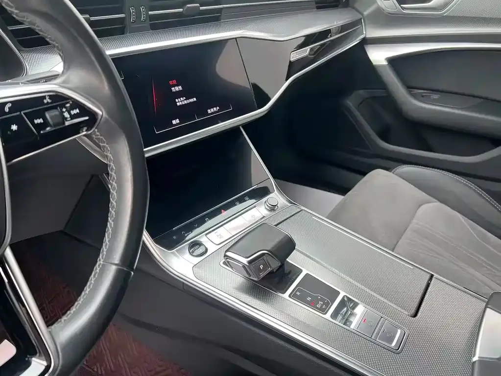 Audi A6L 2023 из CN, фото 8
