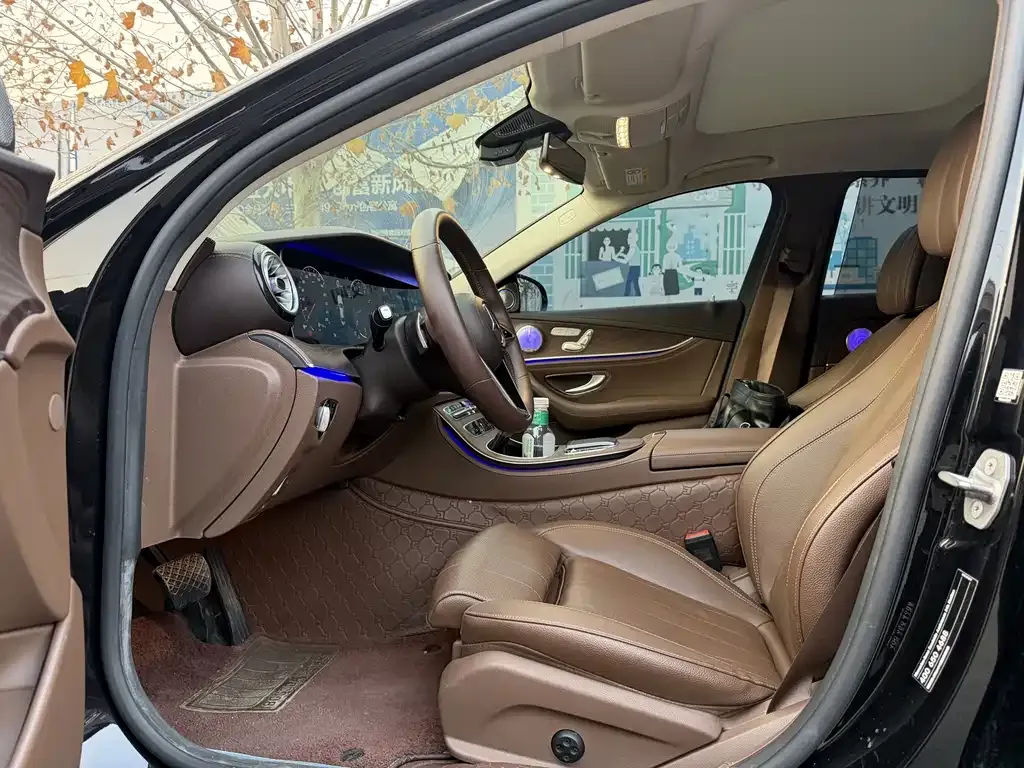 Mercedes-Benz E-Class 2022 из CN, фото 3