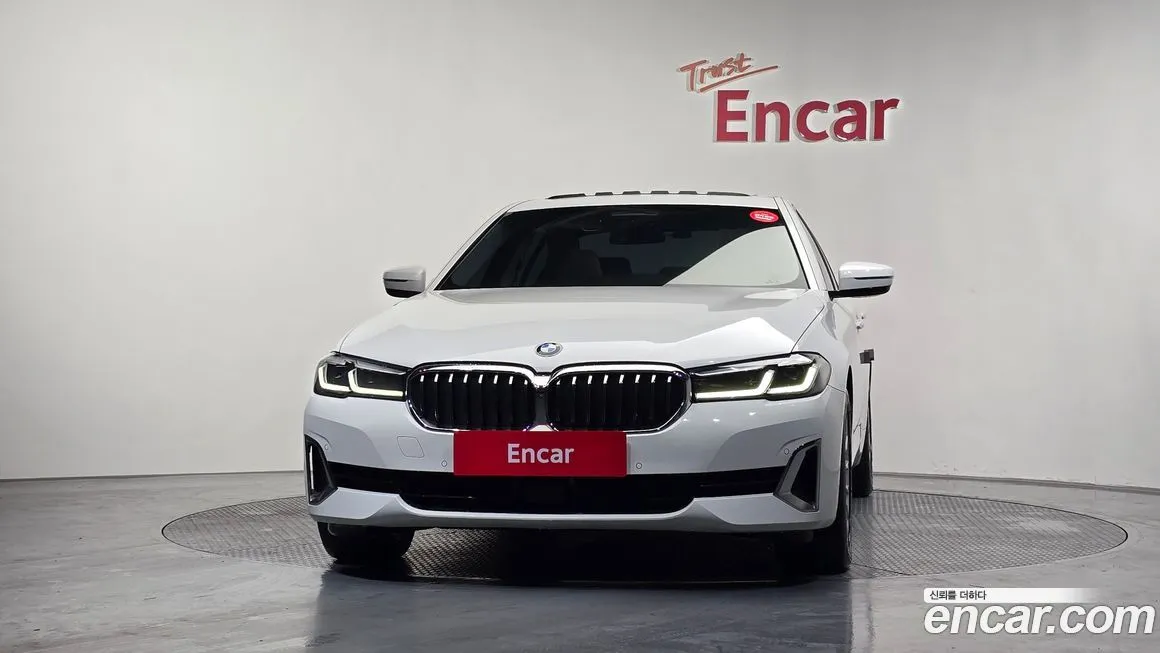 BMW 5-Series 2021 из KR, фото 2