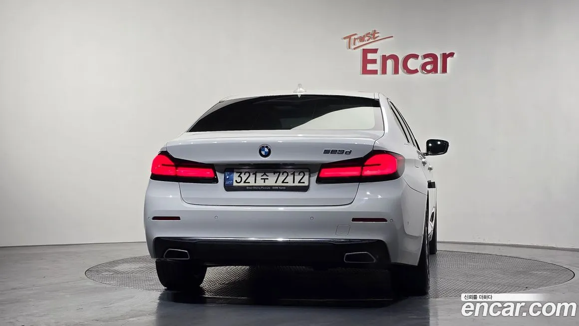 BMW 5-Series 2021 из KR, фото 9
