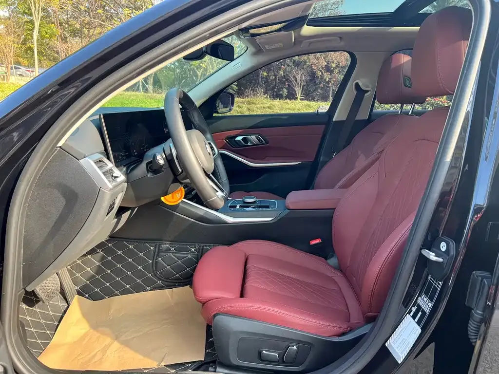 BMW 3 Series 2025 из CN, фото 9