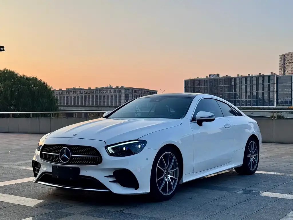 Mercedes-Benz E-Class (Import) 2021 из CN, фото 1