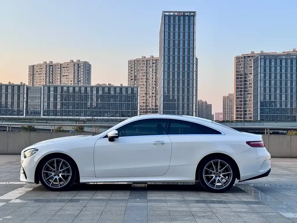 Mercedes-Benz E-Class (Import) 2021 из CN, фото 4