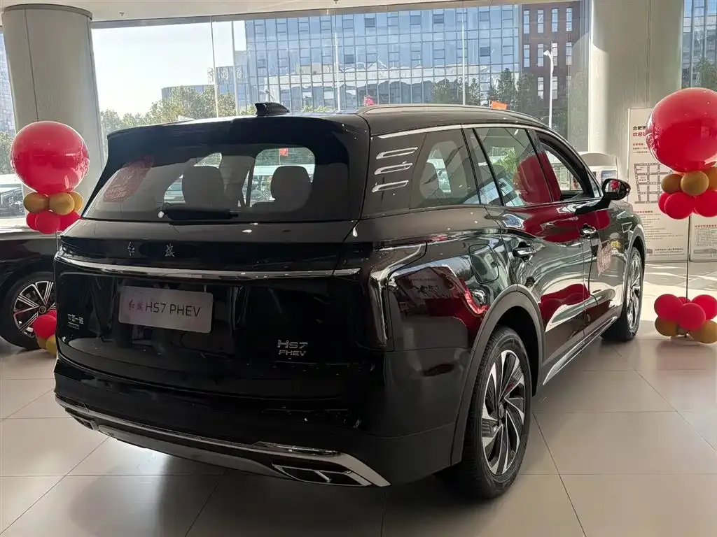 Hongqi HS7 PHEV — фото 9