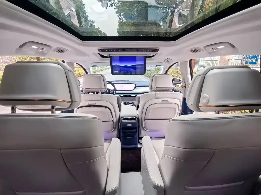 Buick GL8 Hybrid 2024 из CN, фото 3