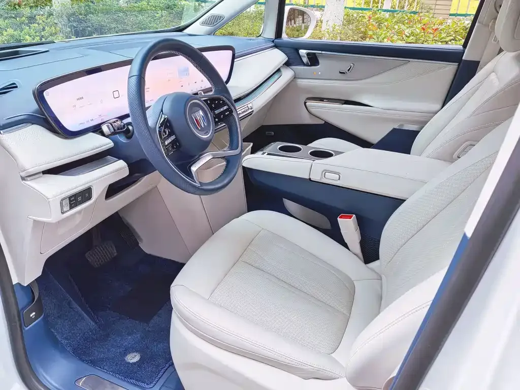 Buick GL8 Hybrid 2024 из CN, фото 4