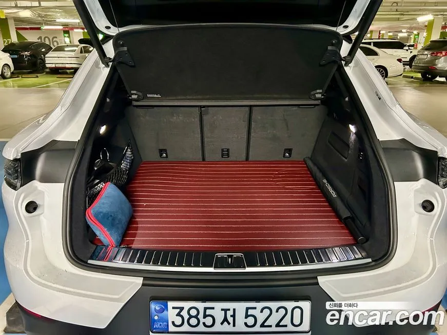 Porsche Cayenne 2024 из KR, фото 10