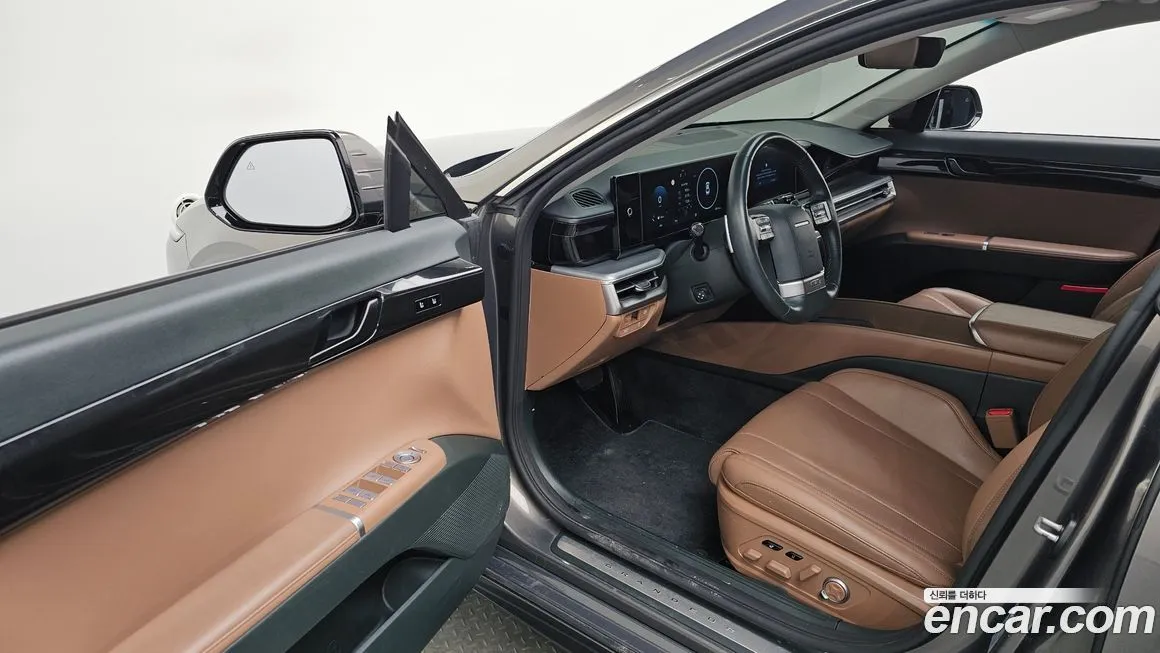 Hyundai Grandeur 2023 из KR, фото 9