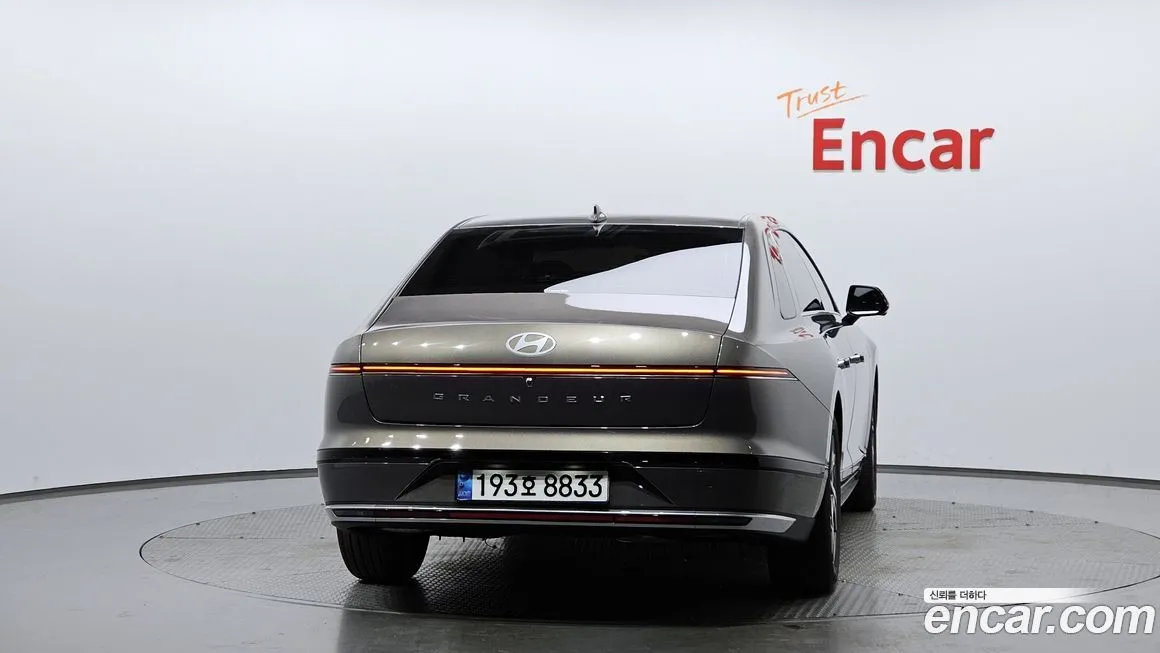 Hyundai Grandeur 2023 из KR, фото 2