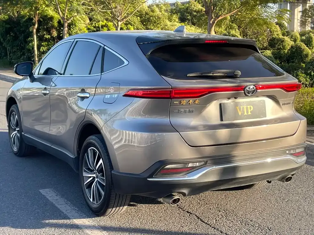 Toyota Harrier 2023 из CN, фото 3