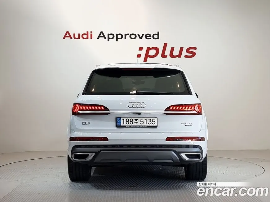 Audi Q7 2022 из KR, фото 3