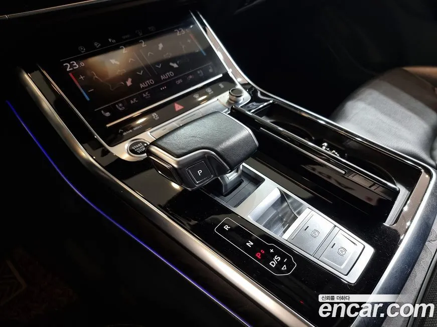 Audi Q7 2022 из KR, фото 9