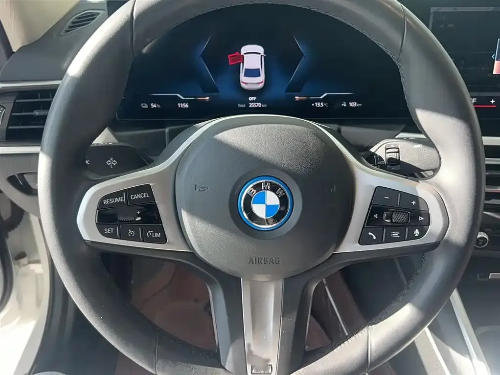 BMW i3 2024 из CN, фото 6