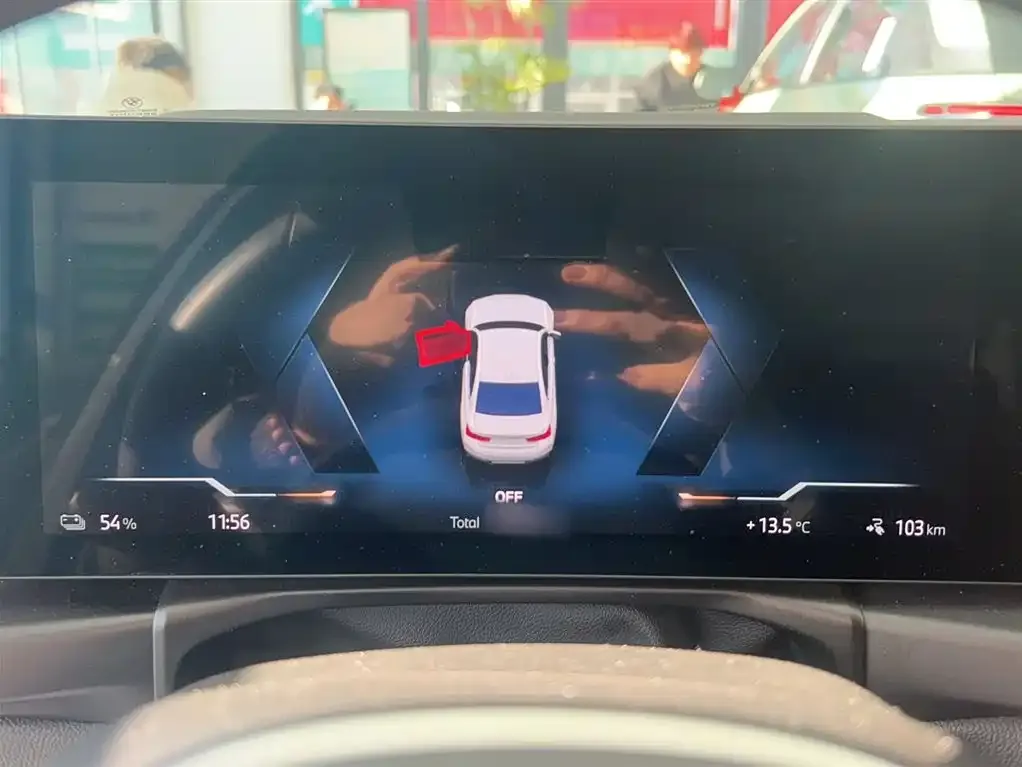 BMW i3 2024 из CN, фото 2