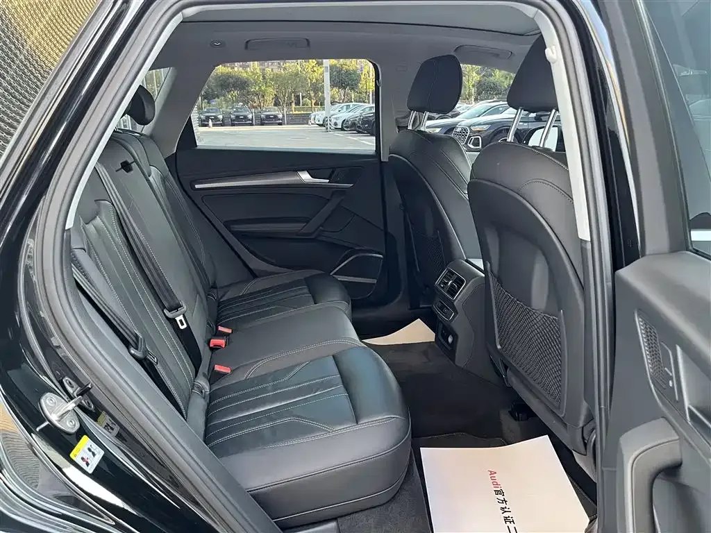 Audi Q5L 2023 из CN, фото 10