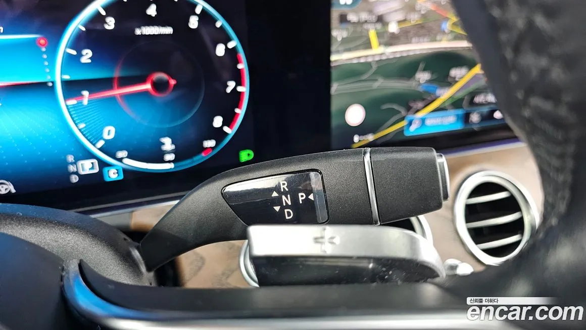 Mercedes-Benz E-Class 2021 из KR, фото 8
