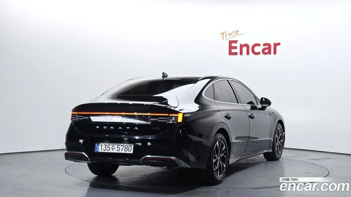 Hyundai Sonata 2024 из KR, фото 2