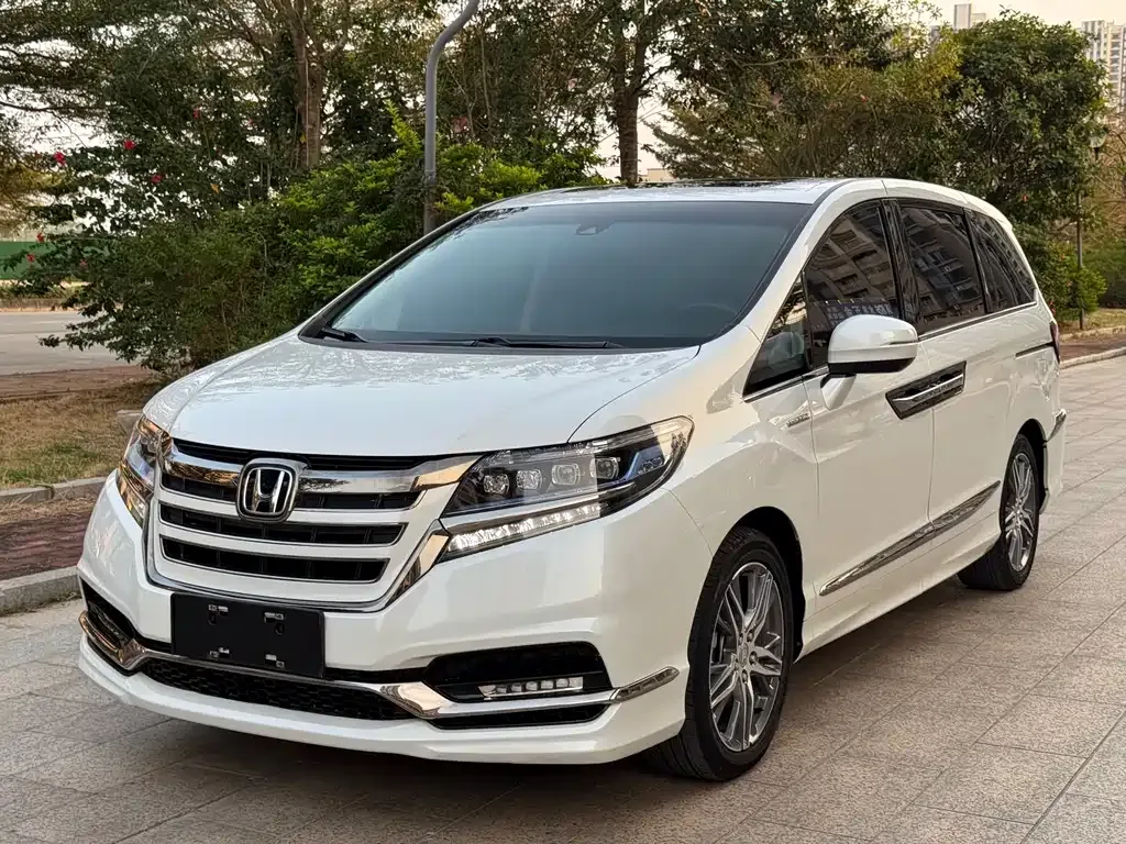 Honda Elysion 2021 из CN, фото 8