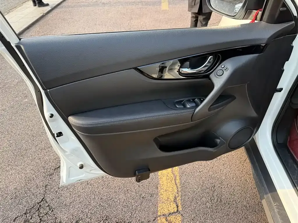 Nissan X-Trail 2023 из CN, фото 7