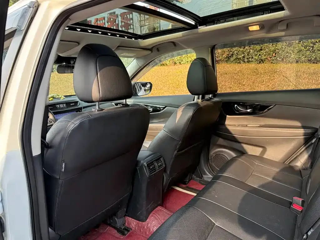 Nissan X-Trail 2023 из CN, фото 5