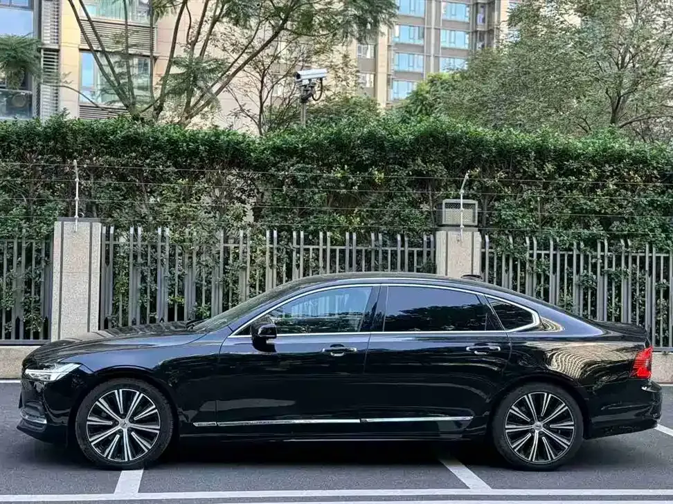 Volvo S90 — фото 10