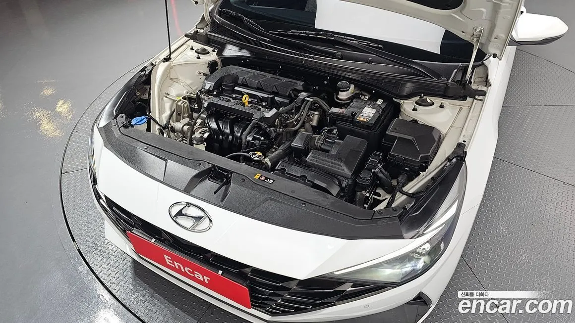 Hyundai AVANTE — фото 9