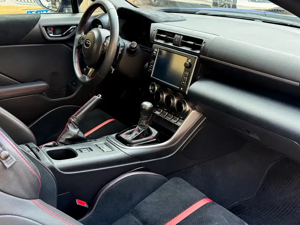 Subaru BRZ — фото 8