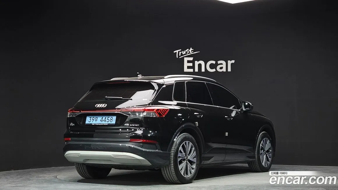 Audi Q4 e-tron 2025 из KR, фото 2