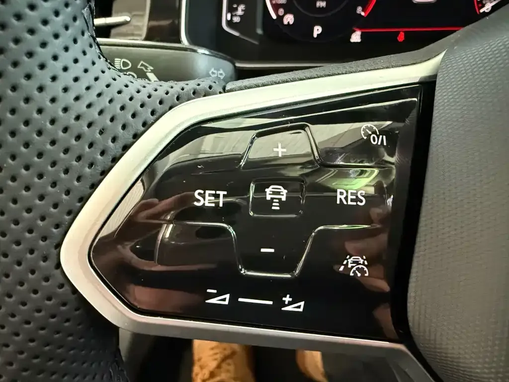 Volkswagen Sagitar 2022 из CN, фото 2